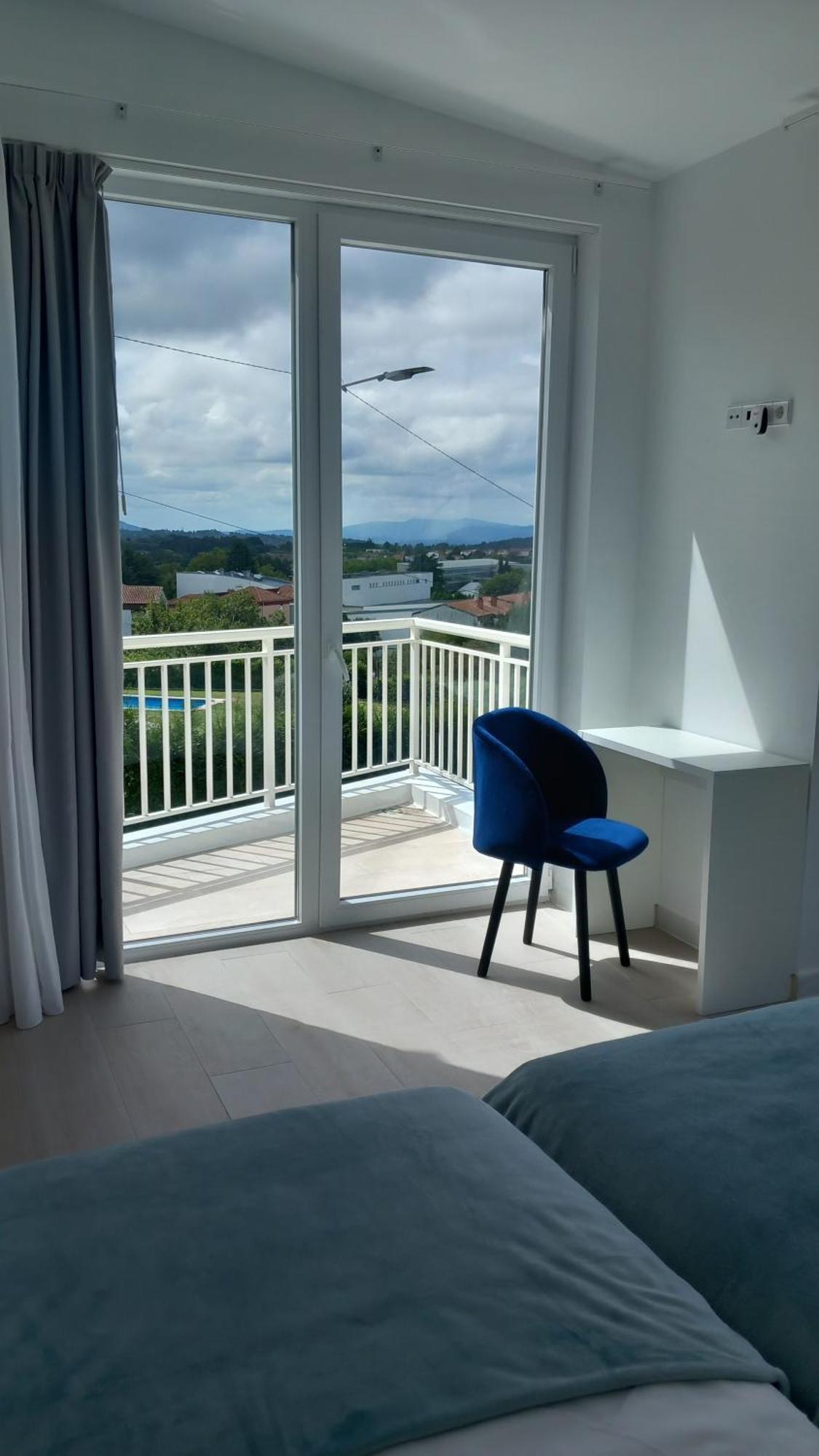 Casas Turisticas Lar Jardin - Parking Privado サンティアゴ・デ・コンポステーラ エクステリア 写真