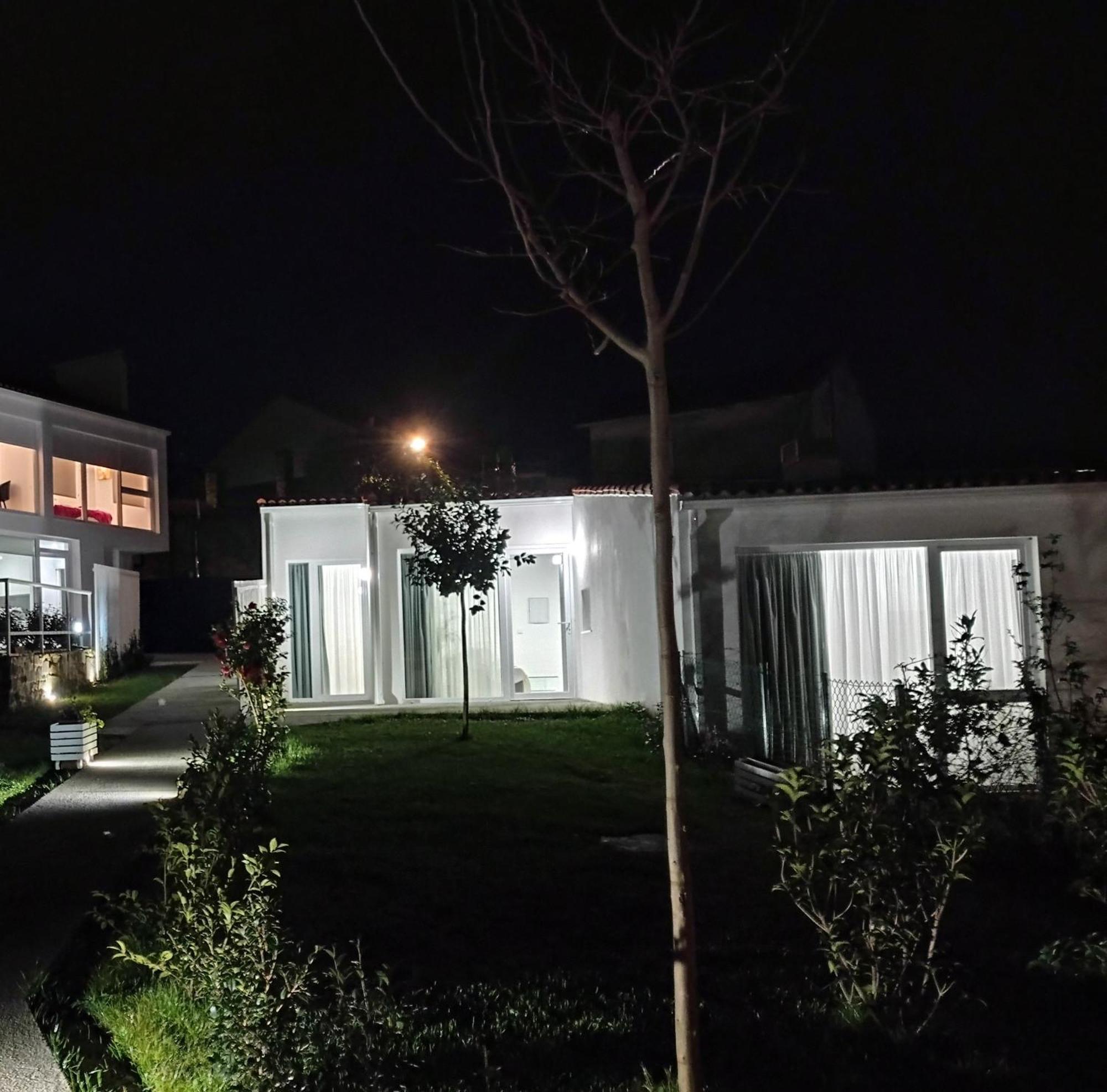 Casas Turisticas Lar Jardin - Parking Privado サンティアゴ・デ・コンポステーラ エクステリア 写真