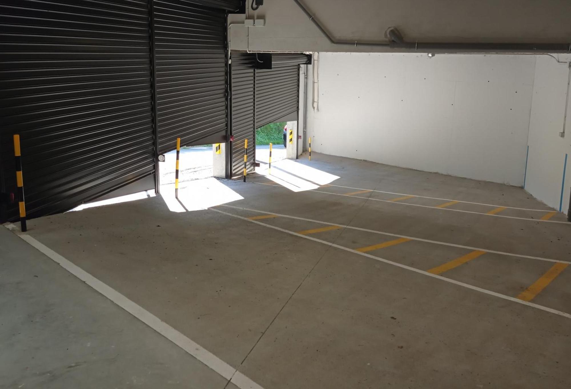 Casas Turisticas Lar Jardin - Parking Privado サンティアゴ・デ・コンポステーラ エクステリア 写真